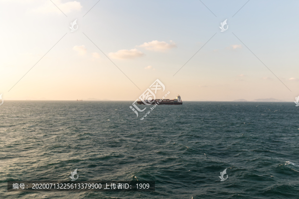 大海的船