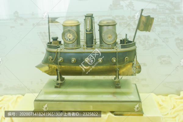 西洋船形鐘表