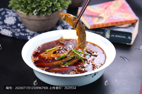 水煮泥鰍