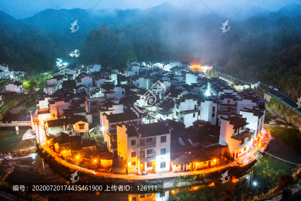 江西婺源鄉(xiāng)村夜景