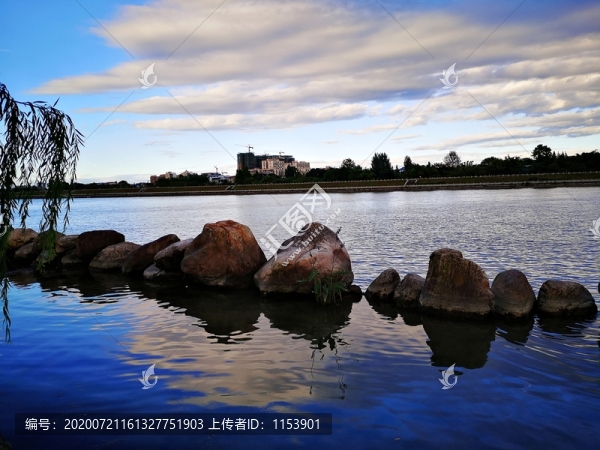 江河