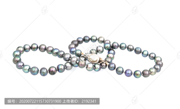 珍珠項(xiàng)鏈