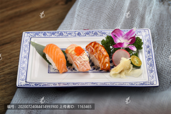 三文魚手握