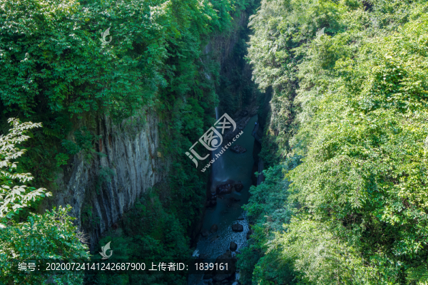 恩施大峽谷云龍地縫