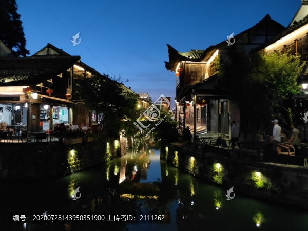 古鎮(zhèn)夜景