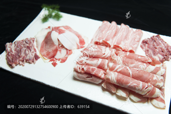火鍋食材羊肉拼盤