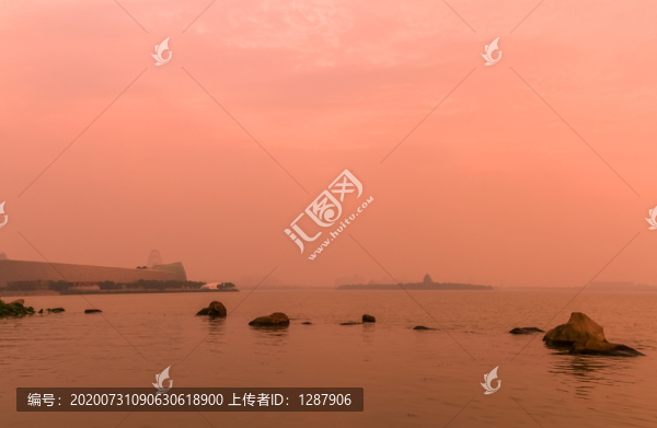金雞湖
