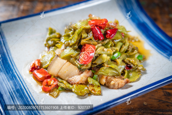 干萵筍炒肉