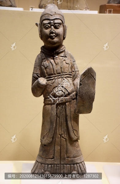 南唐內(nèi)侍男俑