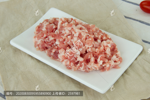 去皮五花肉丁