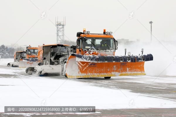 機場大型掃雪車
