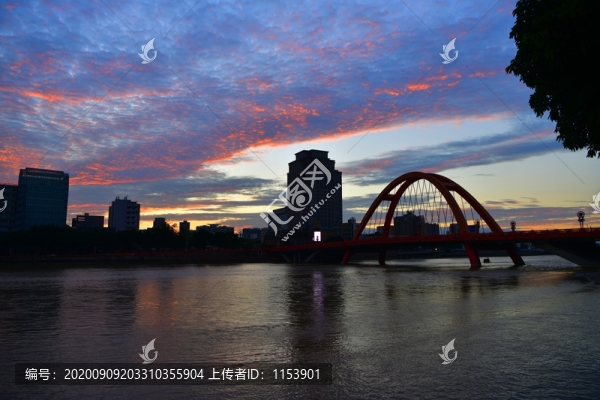 晚霞