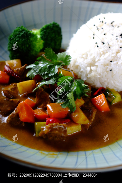 咖喱牛肉飯
