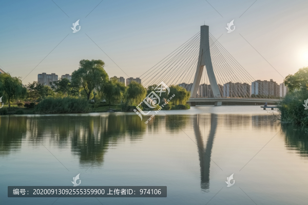 中國蘇州張家港沙洲湖大橋風(fēng)光
