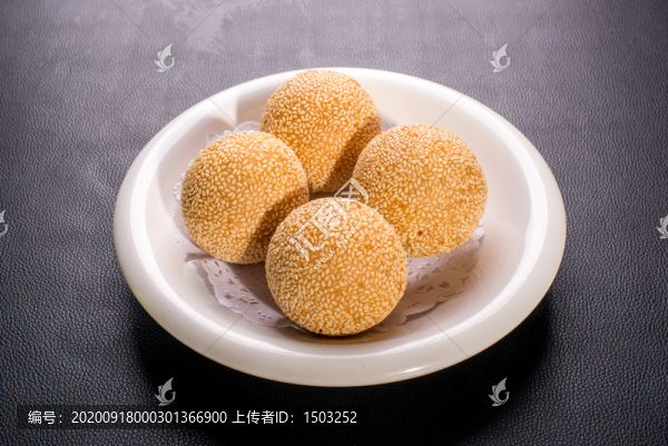 麻團(tuán)