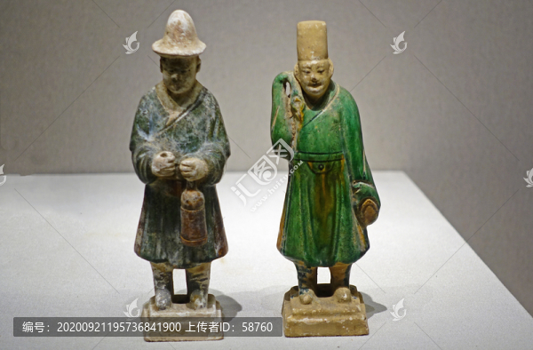 清代報捷俑