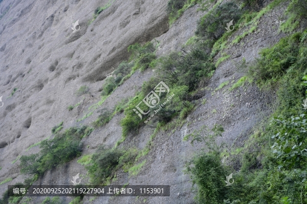 懸崖峭壁