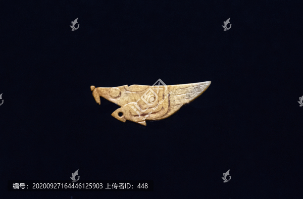 商代玉螳螂