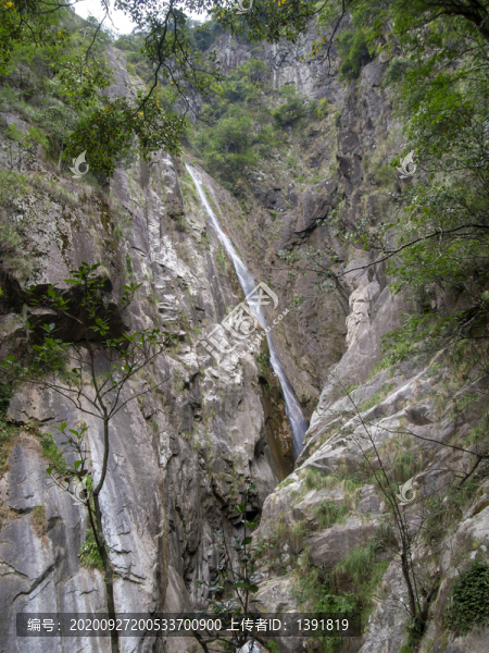 婺源大鄣山臥龍谷