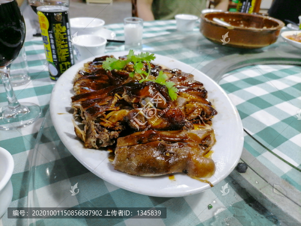 農(nóng)莊湘菜燒鵝肉