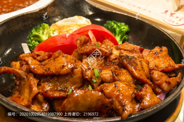 鐵板黑胡椒牛肉