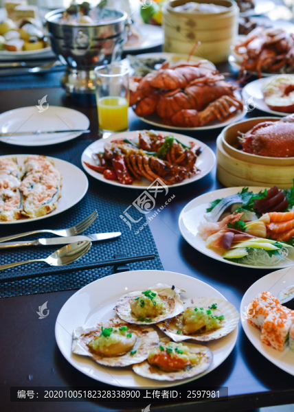 一桌美食