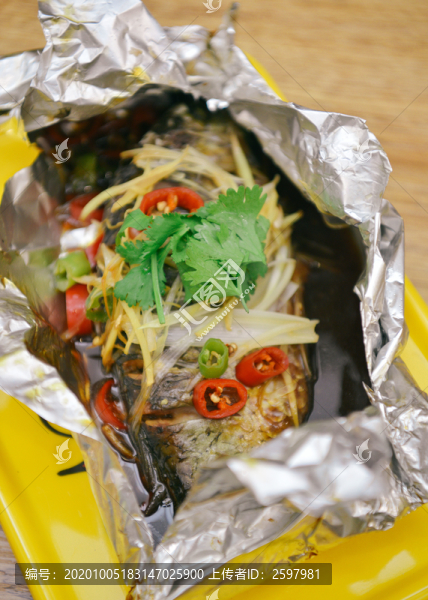 錫紙包魚(yú)