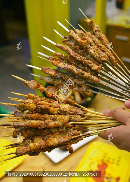 烤羊肉串