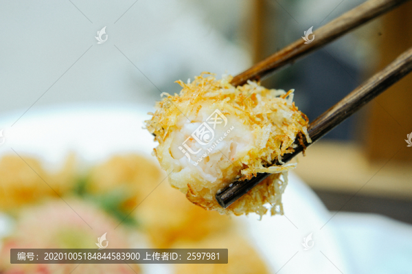 黃金蝦球