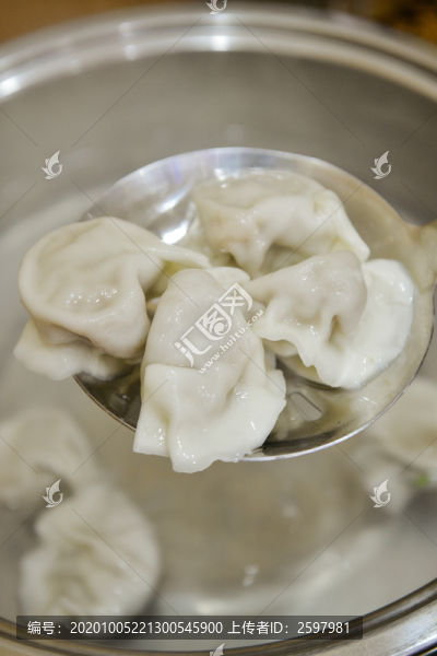 美味水餃