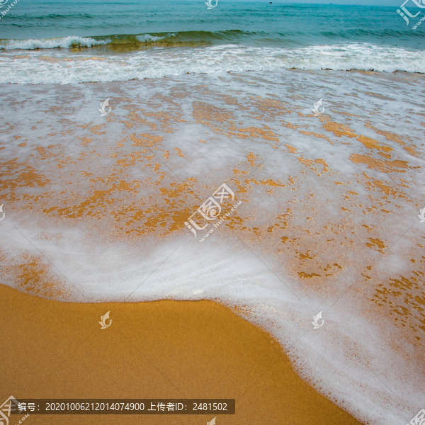海浪沙灘