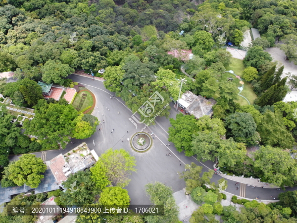 航拍白云山山頂公園