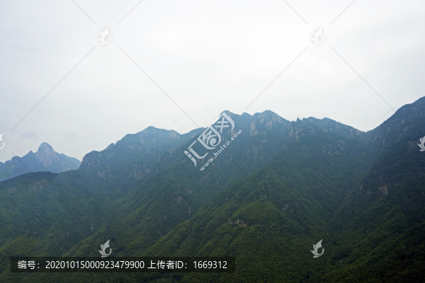 山