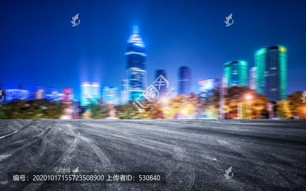 高速公路和城市夜景