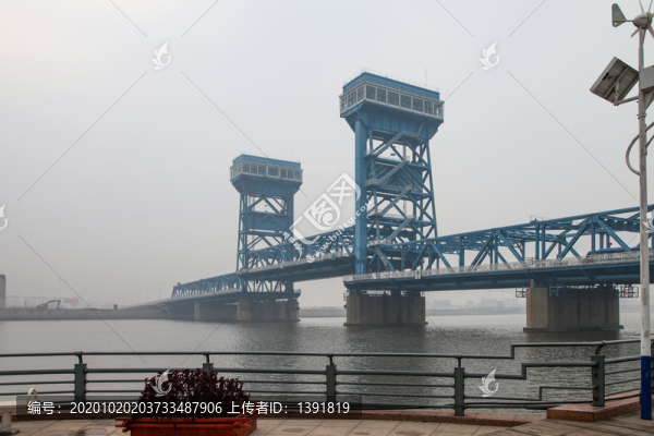 天津海門(mén)大橋