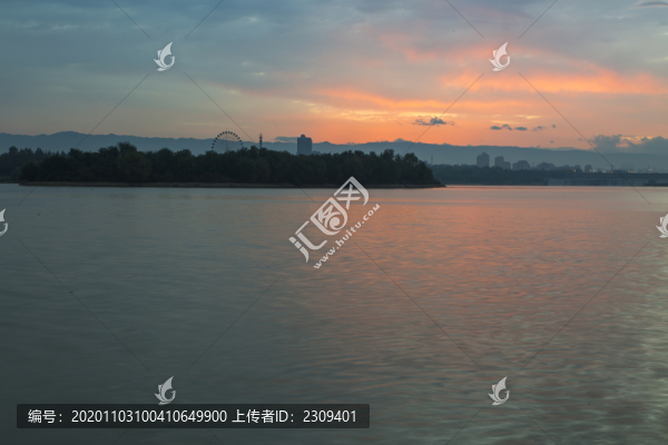 灞河晨光