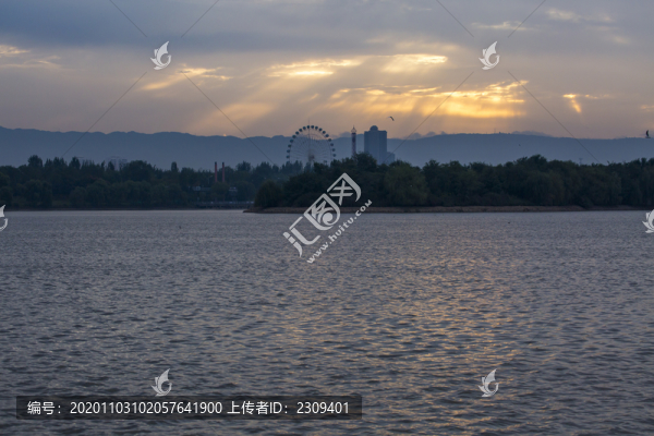 灞河晨光