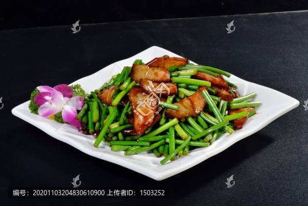 蒜苔炒肉