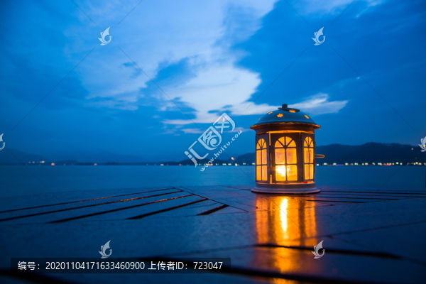 西湖暮色
