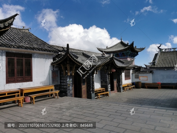 中式古建商鋪門(mén)頭飛檐翹腳