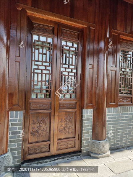 古城建筑木門