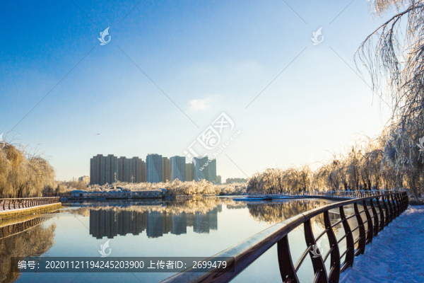 冬天湖景