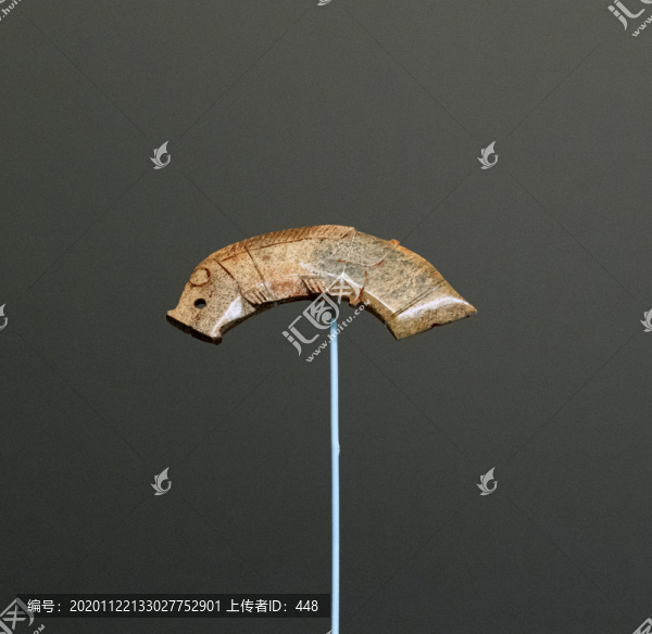 商代魚形飾