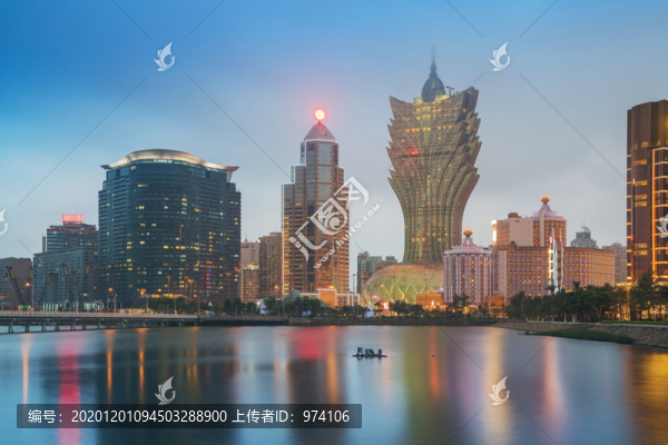 澳門(mén)城市建筑天際線和濱海夜景