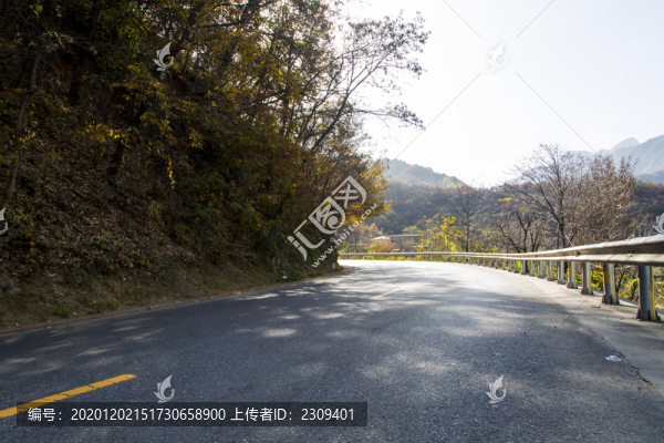 山路