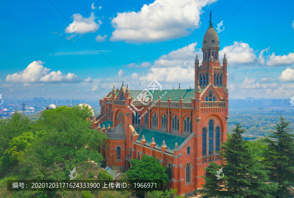 上海佘山天主教堂