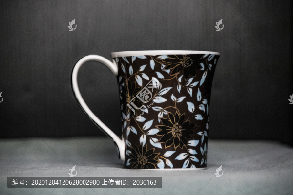 藝術(shù)杯