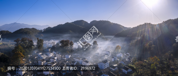 鳥瞰美麗鄉(xiāng)村起炊煙全景大圖