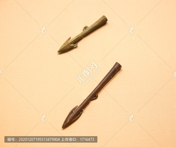 青銅魚鏢