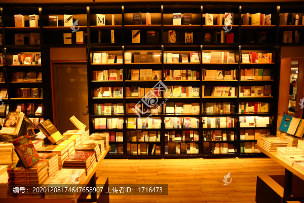 書架